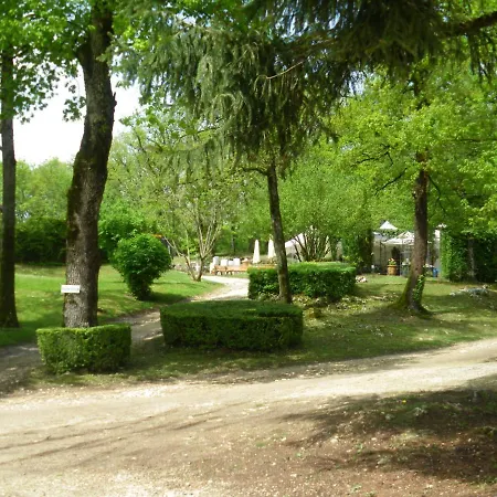 La Garenne De *