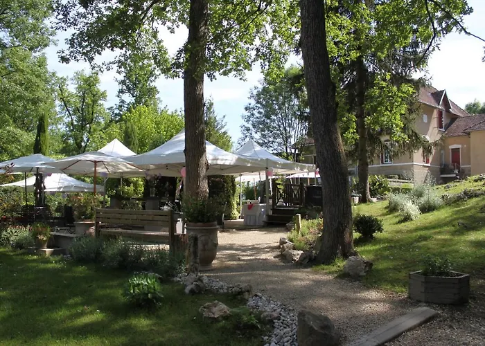 فندق La Garenne De *