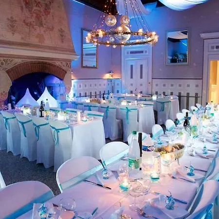 La Garenne De Hotel *