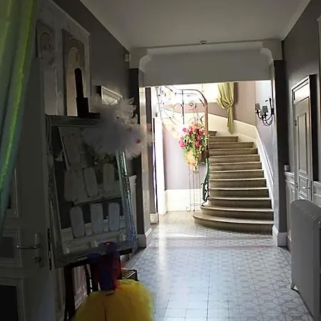 Hotel La Garenne De