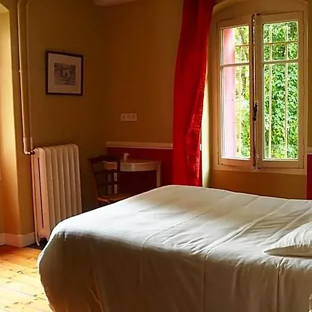 La Garenne De Hotel Morestel