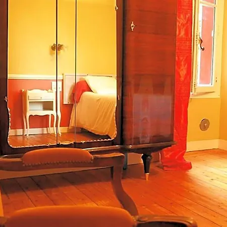 Hotel La Garenne De Morestel