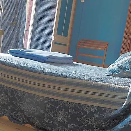 La Garenne De Hotel Morestel